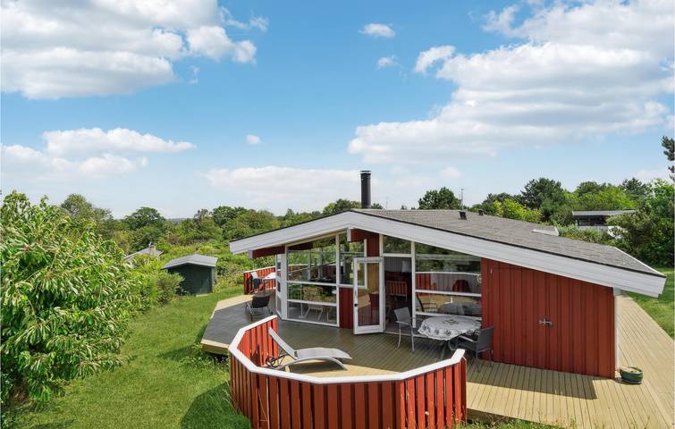 Ferienhaus für 8 Personen mit Terrasse in Hundested, Kattegat Küste