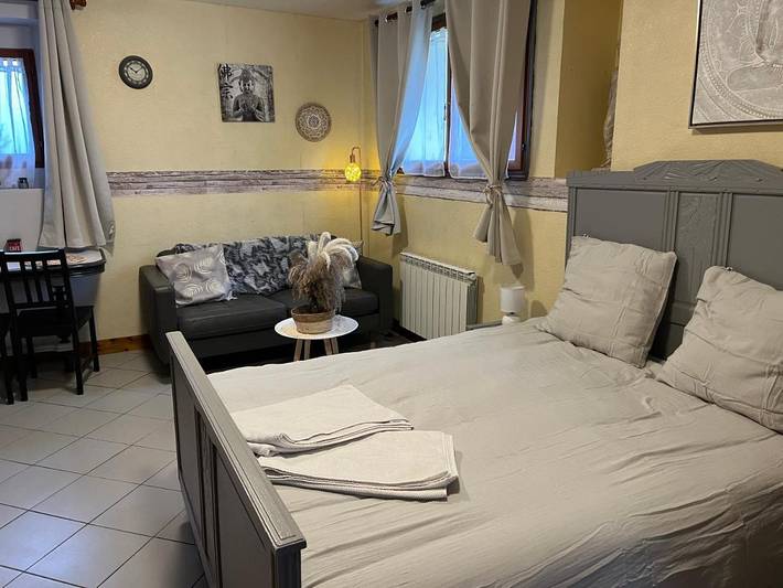 Hôtel pour 2 personnes, avec jardin à Froberville
