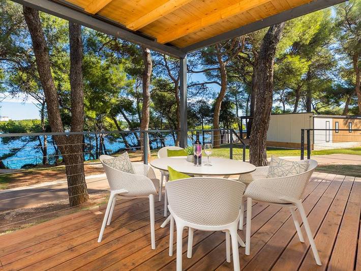 Camping pour 5 personnes, adapté aux familles à Pula - 2