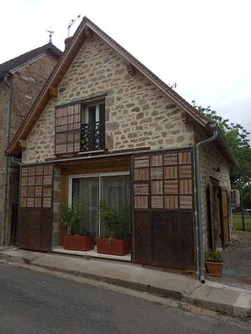 Gîte pour 4 personnes, avec jardin à Miers