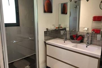 Villa per 4 Persone in Joyeuse, Massiccio Centrale, Foto 4