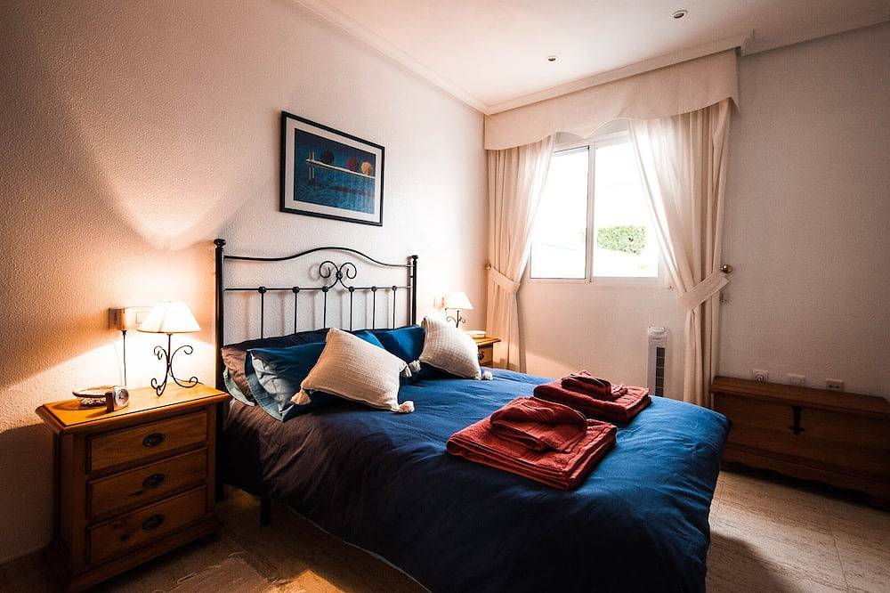 Entire apartment, Torremar Natura 214 Ground Floor Naturist apartment, Vera Playa. in Playas de Vera, Vera