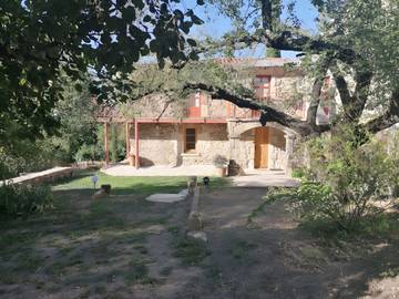 Gîte pour 6 personnes, avec jardin à Crozes-Hermitage