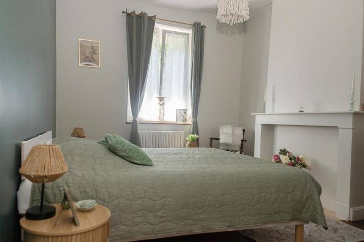 Location de vacances pour 8 personnes, avec Terrasse et Jardin à Haybes - 4