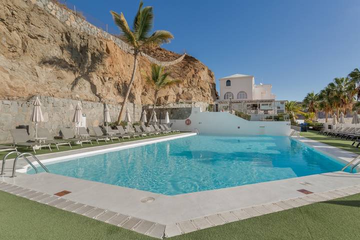 Vacation Home 'Casa Orballo' with Shared Pool, Private Terrace and Wi-Fi in Puerto Rico (Gran Canaria), Mogán