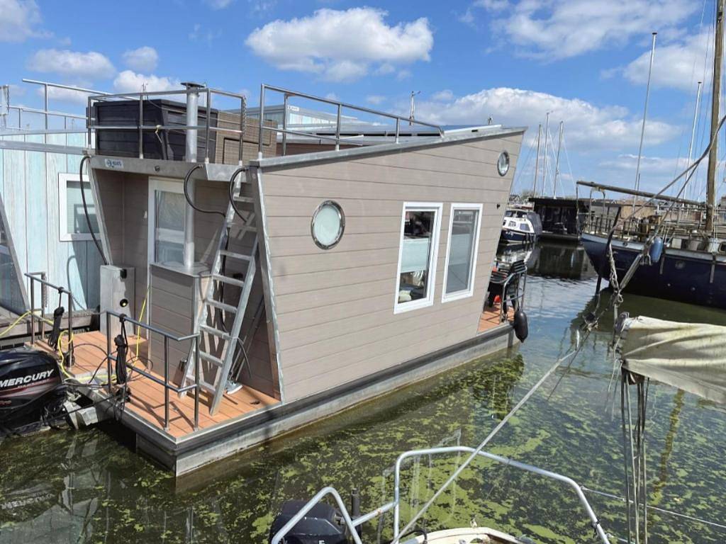 Caravan in Zeewolde, Flevoland