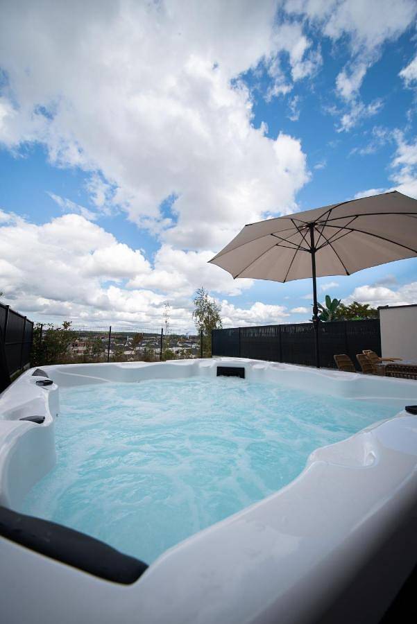Location de vacances pour 8 personnes, avec jardin et jacuzzi dans Zoo d'Amnéville - 3