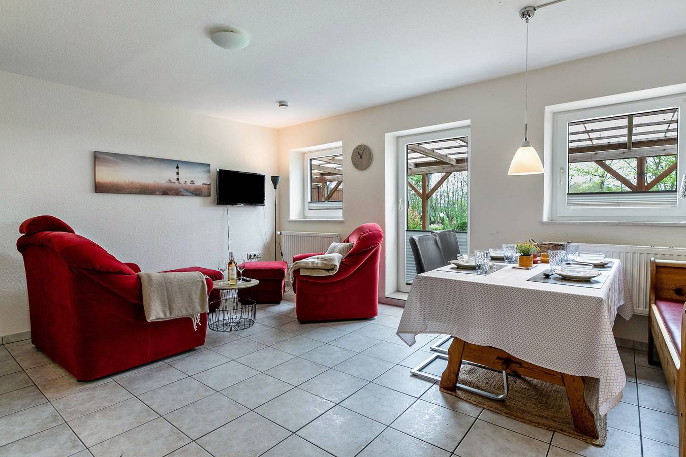 Ganze Wohnung, Ferienwohnung Seehund mit Gemeinschaftsgarten, überdachte Terasse und Wlan in Friedrich-Wilhelm-Lübke-Koog, Nordfriesland