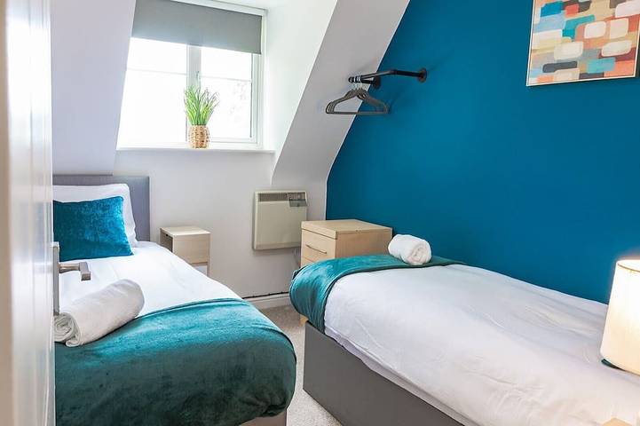 Entire apartment, 2 bed | Sleeps 5 | Free Parking in Birmingham, Birmingham Area