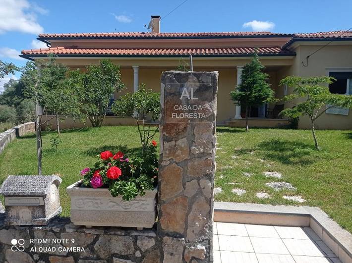 Casa de férias para 10 pessoas, com Varanda e Terraço e ainda Jardim and Piscina em Ansiao