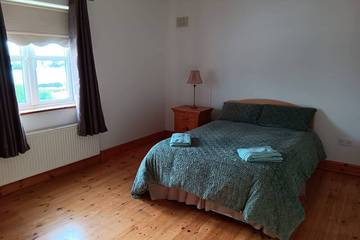 Bed And Breakfast for 2 Guests in County Galway, Connacht, Picture 4