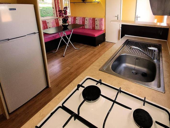 Camping Le Domaine Aramis - Mobilhome 4 personnes - Premium 3 Pièces in Marsan (homonymie), Gers
