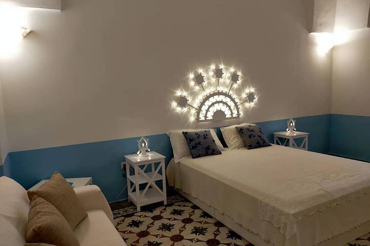 Ganze Wohnung, Finished house, 100sqm 10 min from the beaches, 500 m from the historic center of Ugento in Ugento, Golf von Tarent