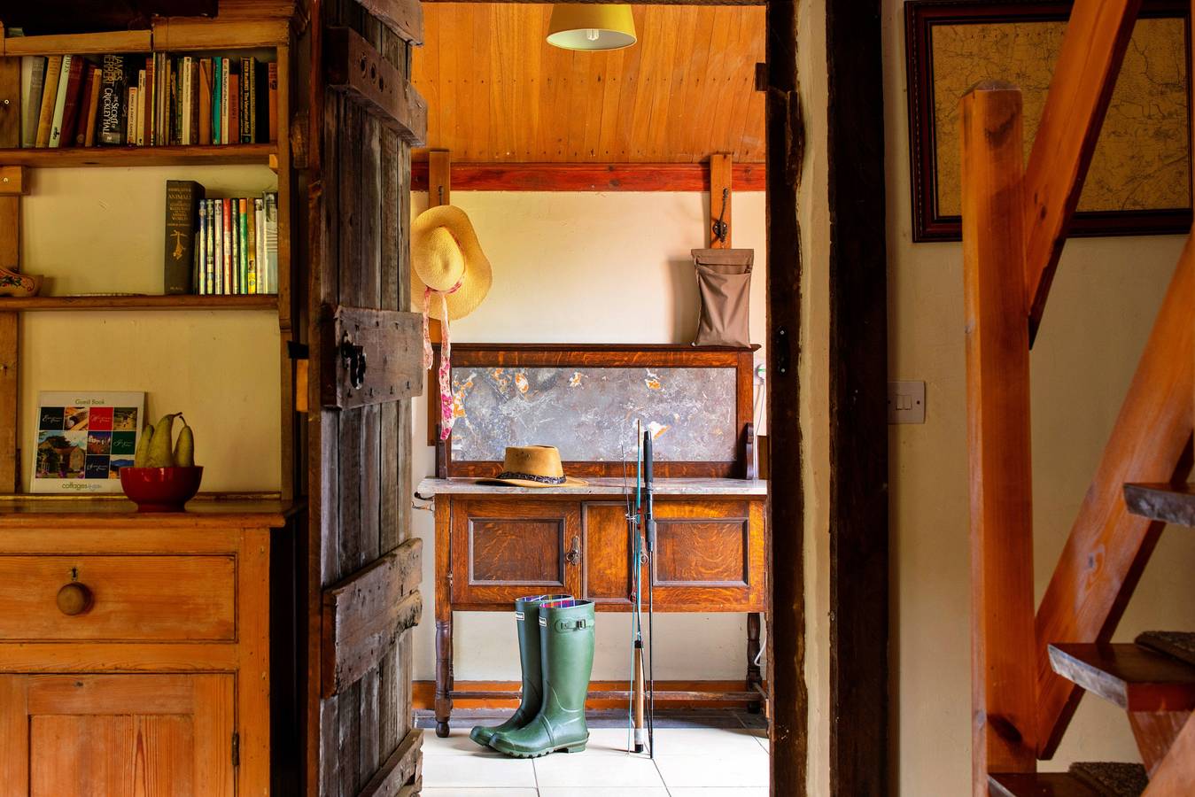 Great Cantal Granary in Powys