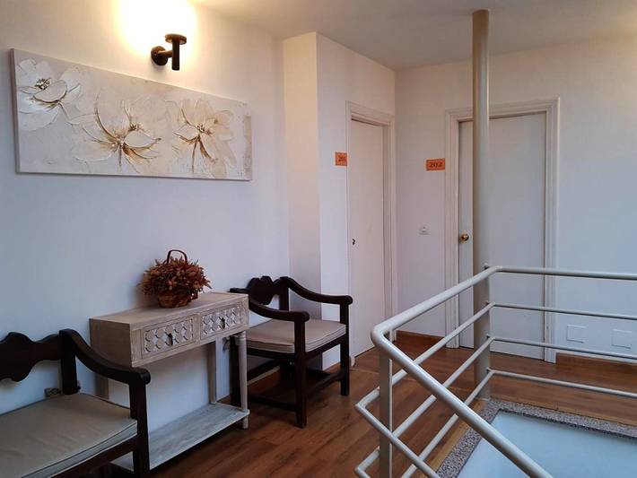 Hôtel pour 2 personnes, avec terrasse dans Cardes - 4