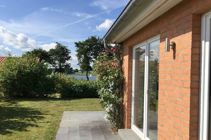 Ferienhaus für 6 Personen, mit Sauna und Garten sowie Terrasse, mit Haustier - 1
