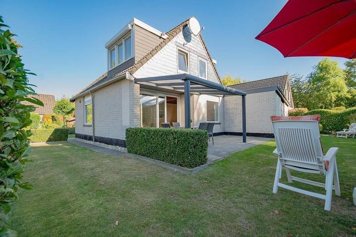 Ferienhaus für 6 Personen, mit Balkon/Terrasse und Terrasse in Oostkapelle - 2