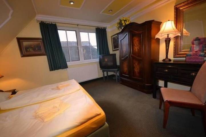 Ferienhaus für 6 Personen, mit Garten in Groß Zicker - 4