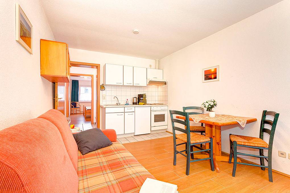 Geheel vakantieappartement, Vakantieappartement voor 4 personen met terras in Sellin, Rügen