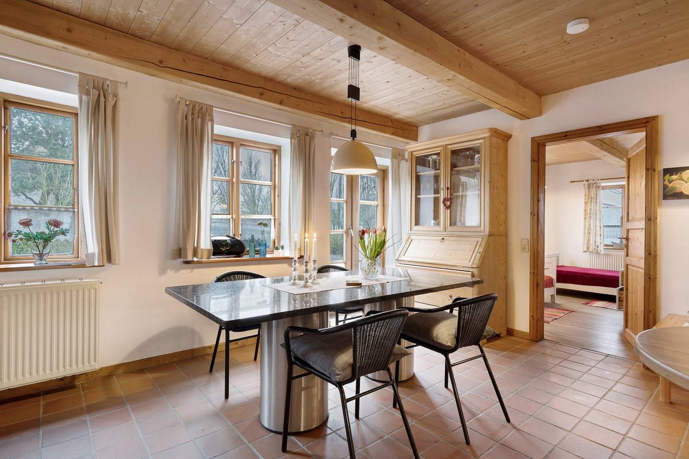 Ganze Wohnung, Ferienwohnung 'Haus Mühlenhof 7' mit Privatterrasse, Gemeinschaftsgarten und Wi-Fi in Hillgroven, Dithmarschen