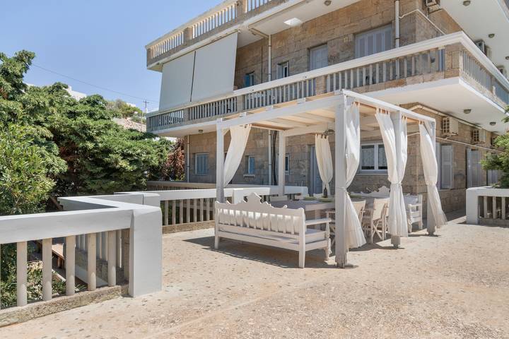Gîte pour 6 personnes, avec balcon, animaux acceptés dans Milos - 2