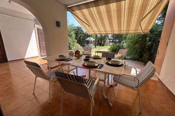 Gîte pour 2 personnes, avec jardin dans Sud Sardaigne
