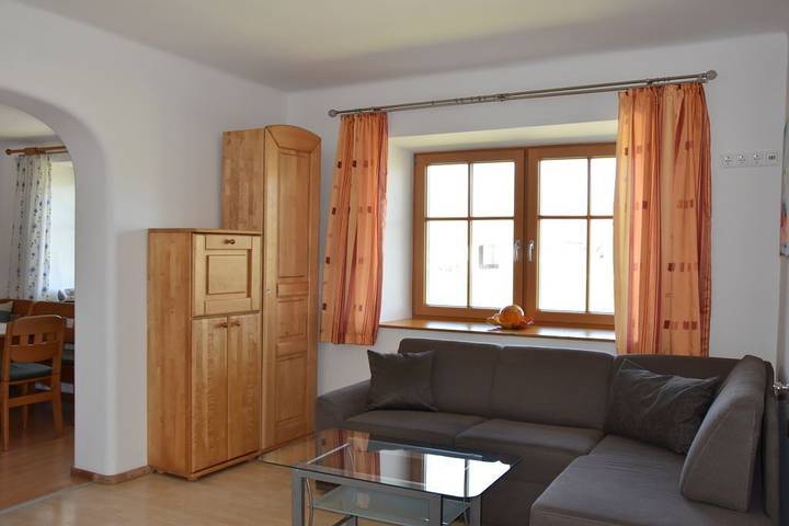 Ganze Ferienwohnung, Biohof Weißensteiner - Schöne Ferienwohnung mit 2 getrennten Schlafzimmern in Kirchberg am Walde, Waldviertel