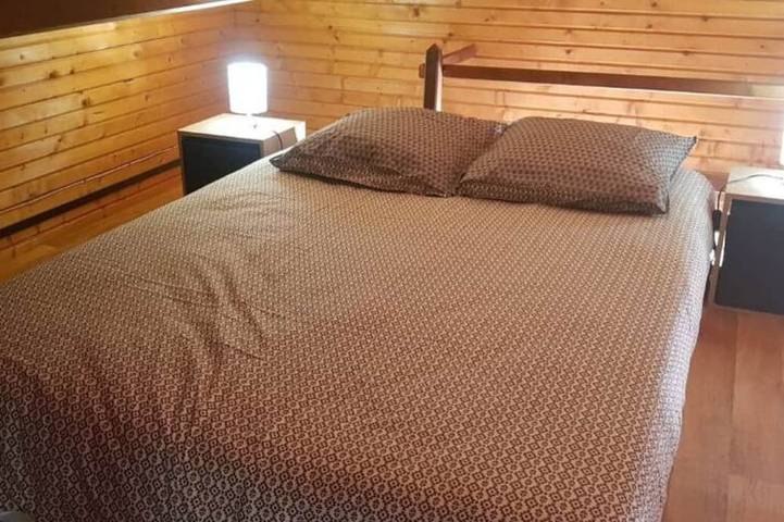 Gîte pour 5 personnes, avec balcon et jardin dans Lac de Chaumeçon - 2