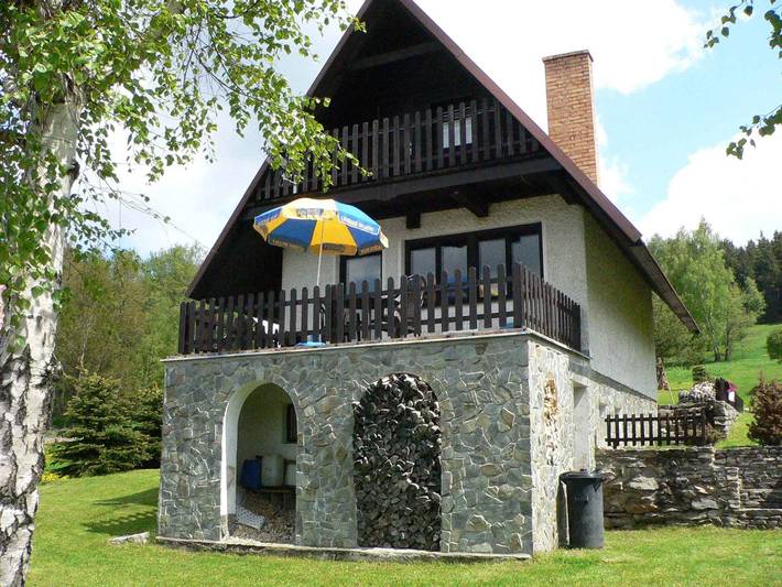 Ferienhaus für 5 Personen, mit Balkon und Garten im Erzgebirge (Tschechien)