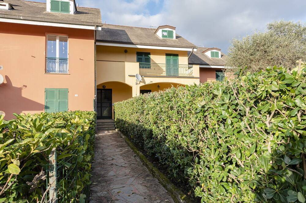 Entire apartment, Peaceful Apartment In Deiva Marina, Deiva Marina, Italy in Deiva Marina, Riviera di Levante