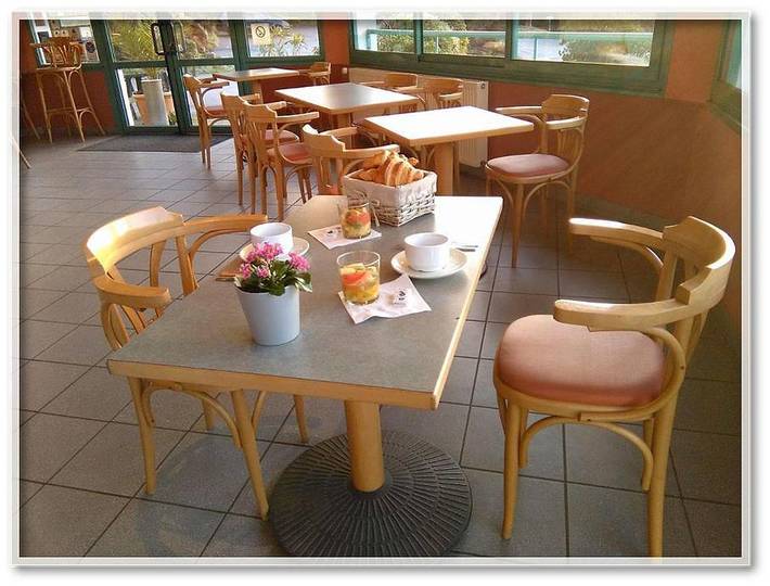 Hôtel pour 2 personnes, avec terrasse et vue à Ergué-Gabéric - 3