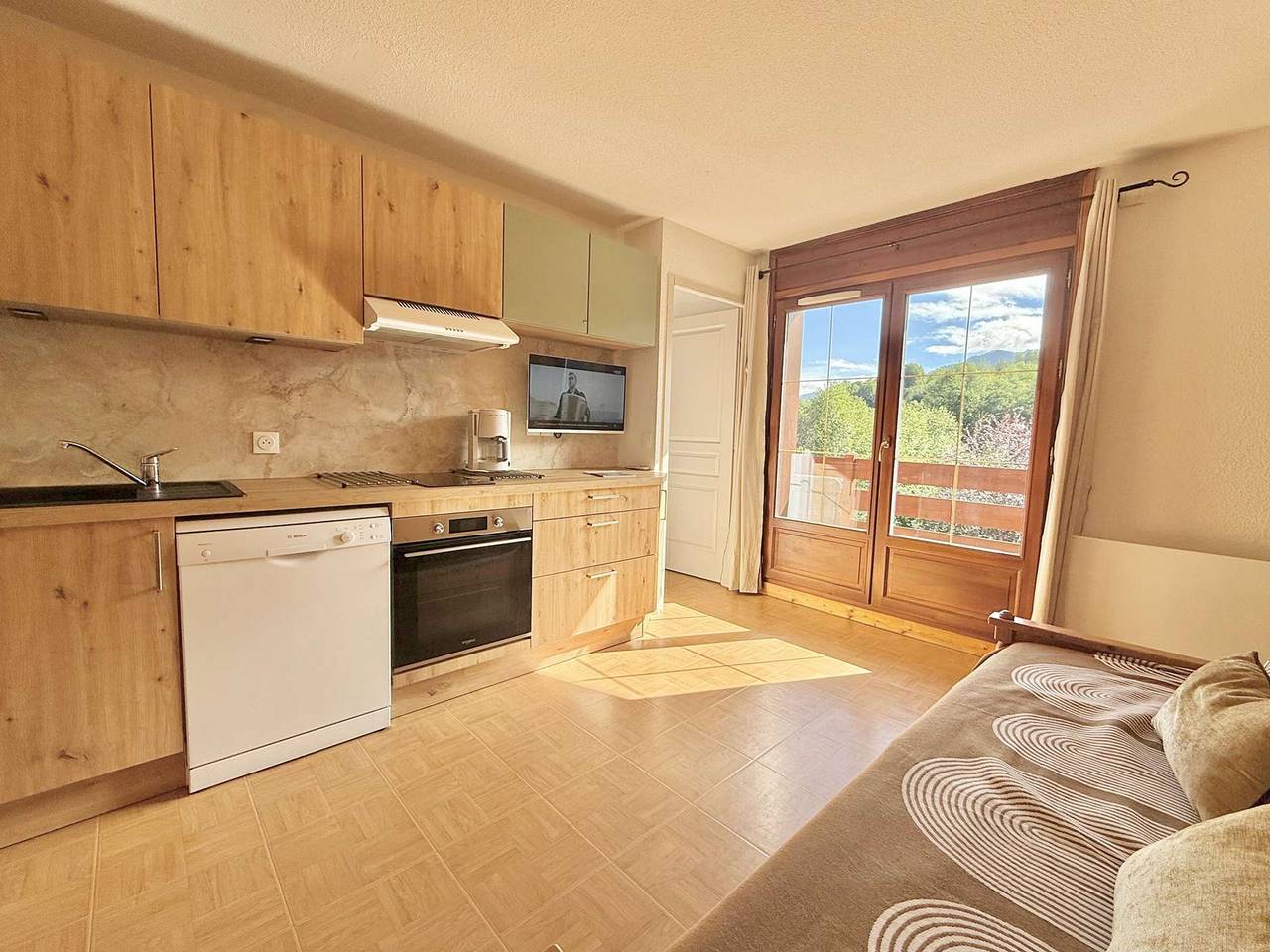Apartamento entero, Apartamento de 3 habitaciones en Flumet para 6 personas con balcón in Flumet, Albertville region