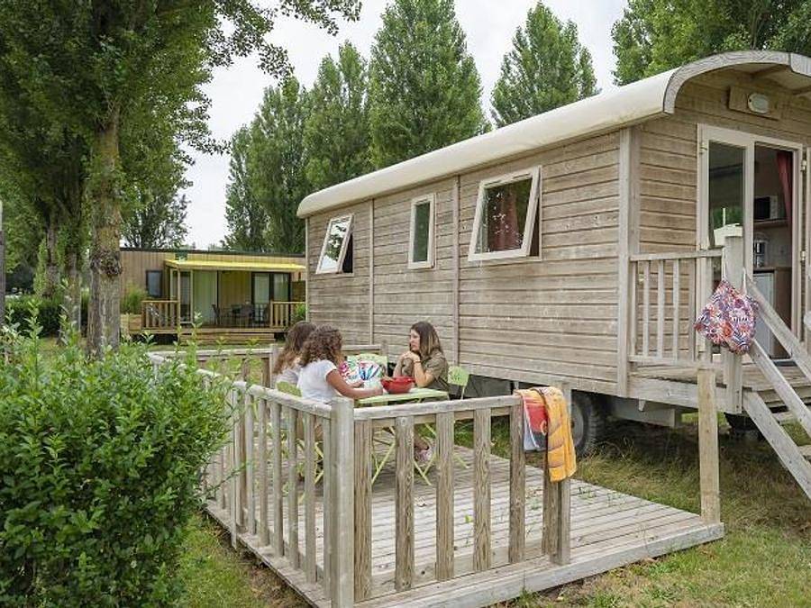 Camping Paradis  La Promenade - Alojamiento 4 personas - Confort+ in Mauges-sur-Loire, Región de Cholet