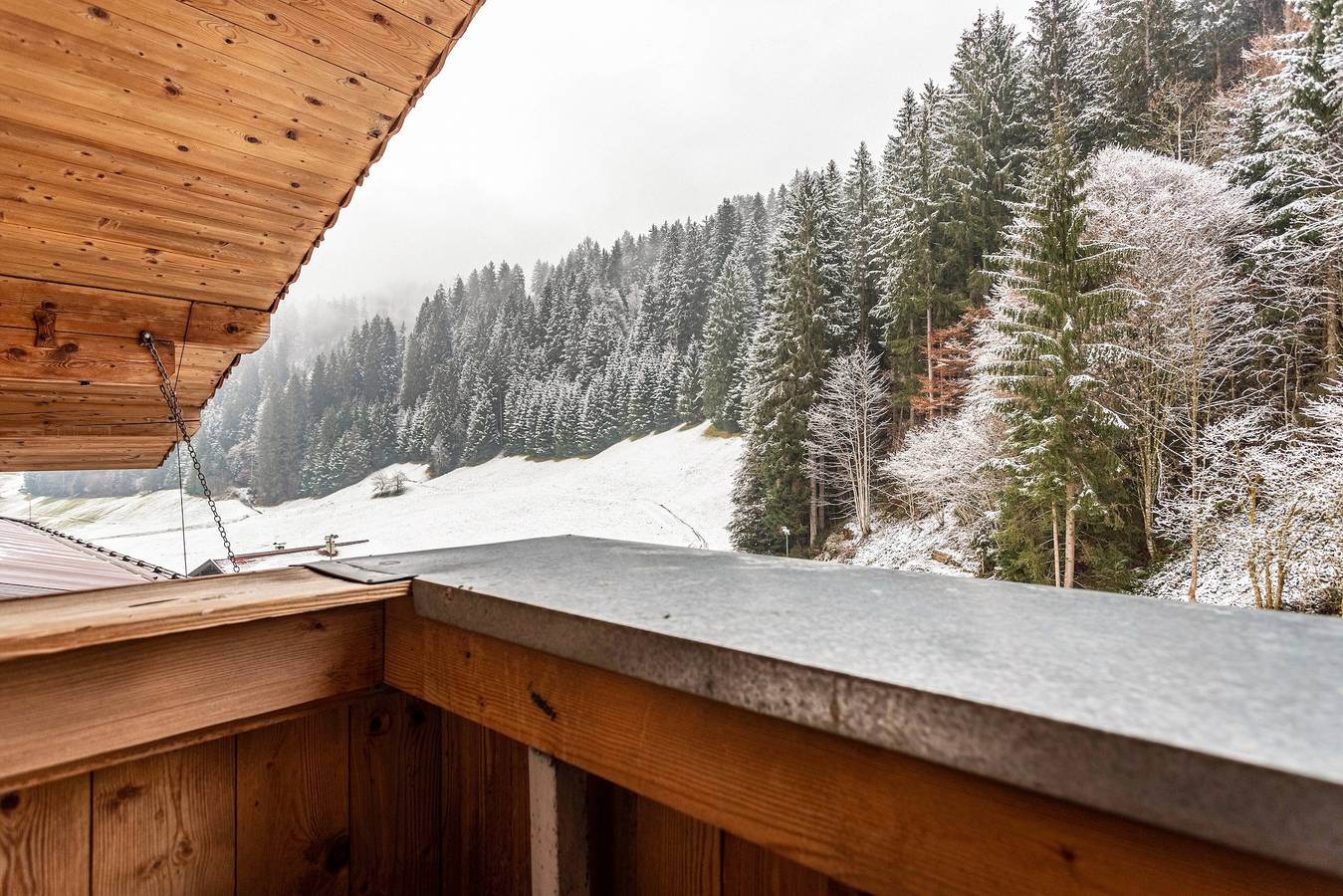 Ganze Wohnung, Ferienwohnung "Schwüwong - Apartment 04" mit Bergblick, Gemeinschaftsterrasse und Wlan in Hopfgarten im Brixental, Kaisergebirge