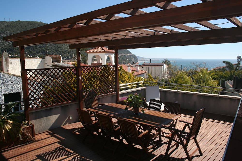 Apartamento entero, Garraf Beach, Seaview - 20 Km Barcelona , 13 Km Airport in Sitges, Garraf