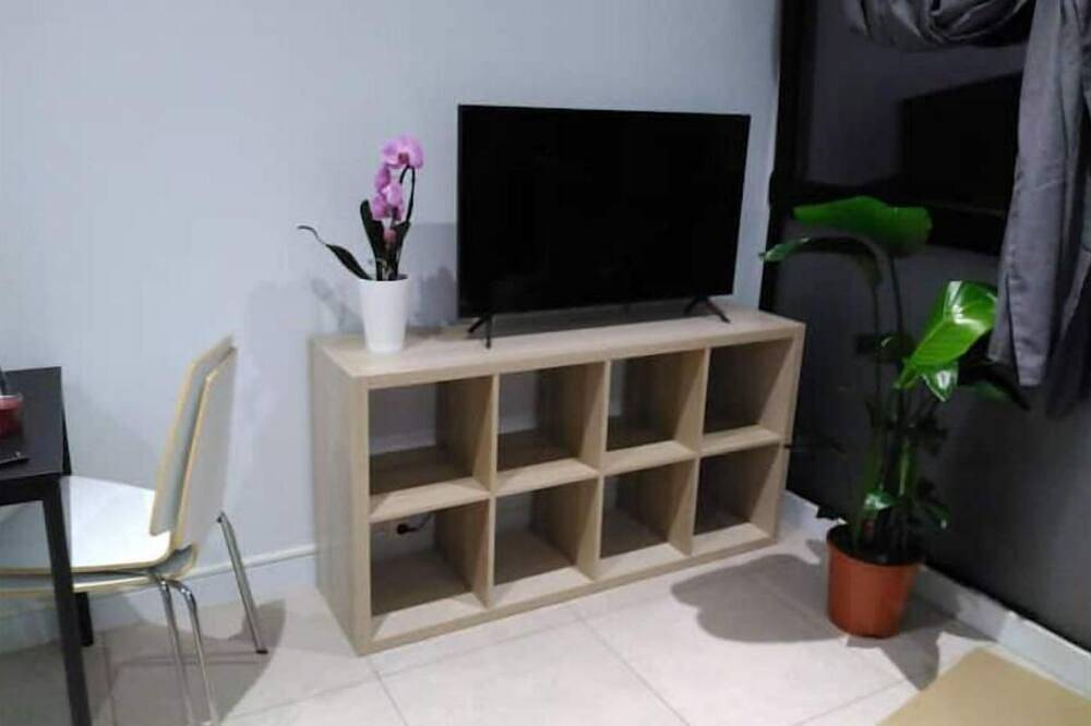 Entire apartment, Orchid Studio in Cachan, Val-de-Marne
