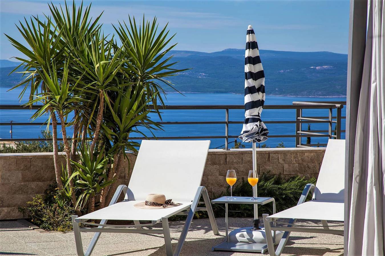 Villa Red mit Pool, Meerblick in Veliko Brdo, Makarska