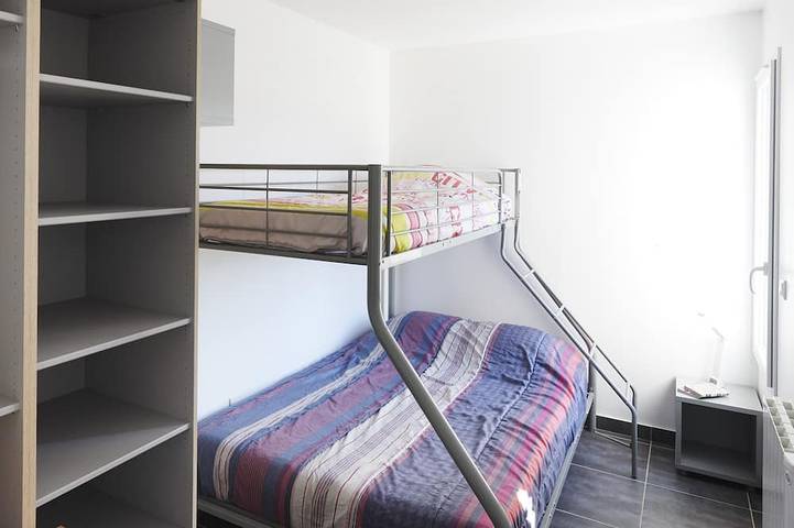 Location de vacances pour 5 personnes, avec jardin ainsi que terrasse et jacuzzi à Châteauneuf-de-Galaure - 4