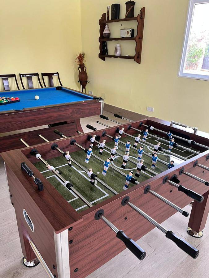 Casa rural para 20 personas, con jardín y piscina en Las Vegas (Madrid) - 2