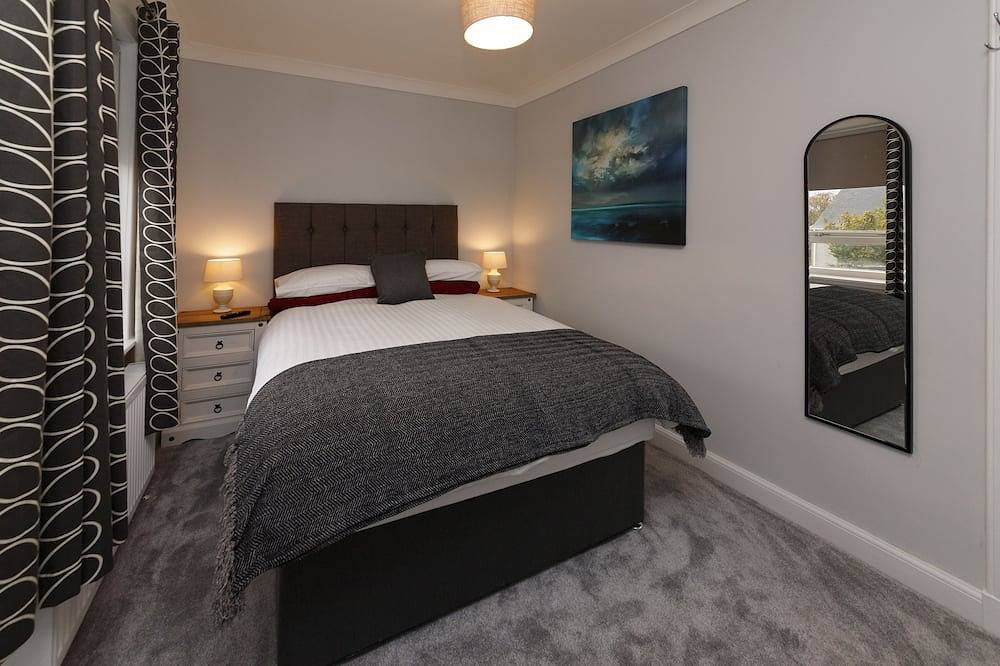 Cosy and newly-renovated house very close to the centre of Stornoway in Lewis and Harris, Äußere Hebriden