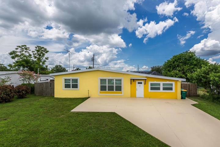 Maison de vacances pour 6 personnes, avec piscine et terrasse - 1