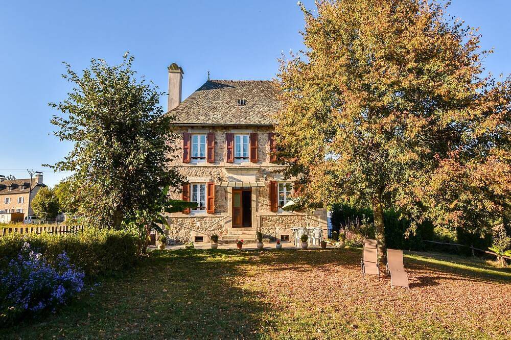 Le Jardin caché de Sénezergues in Sénezergues, Région d'Aurillac