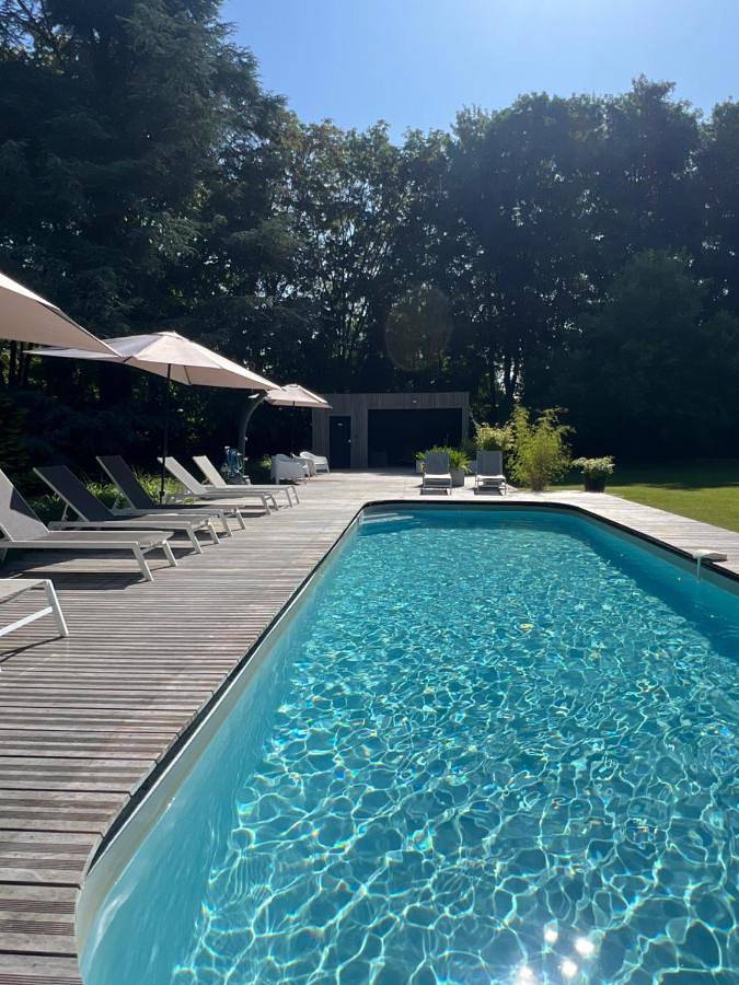 Gîte pour 5 personnes, avec Terrasse ainsi que Jardin et Piscine dans Hersin-Coupigny