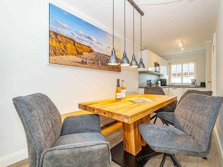 Haus Strandoase 2 - Ferienhaushälfte für bis zu 6 Personen mit Terrasse und Sauna. in Westerland, Sylt (Gemeinde)