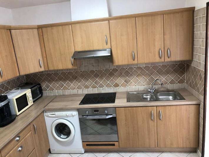 Gîte pour 5 personnes, avec balcon et vue à Les Mayons - 3