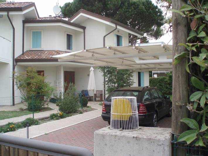 Villa per 6 persone, con Balcone e Terrazza nonché Giardino e Panorama a Jesolo