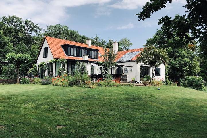 Ferienhaus für 10 Personen, mit Garten und Terrasse, mit Haustier in Bergen (Nordholland)