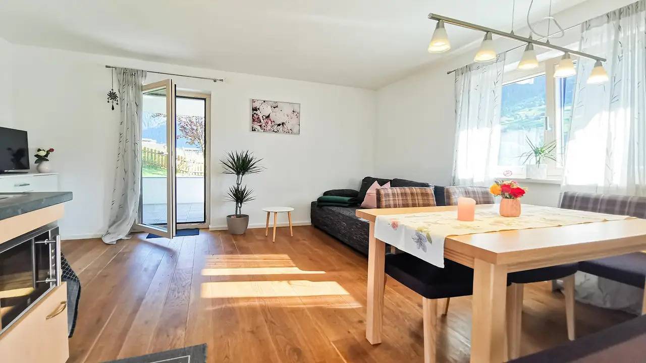 Geheel vakantieappartement, Vakantieappartement voor 5 personen met terras in Gaschurn, Gaschurn en omgeving