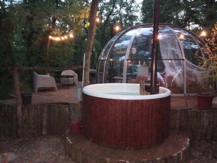 Tente pour 2 personnes, avec jardin et piscine ainsi que vue et terrasse dans le Tarn-et-Garonne - 2