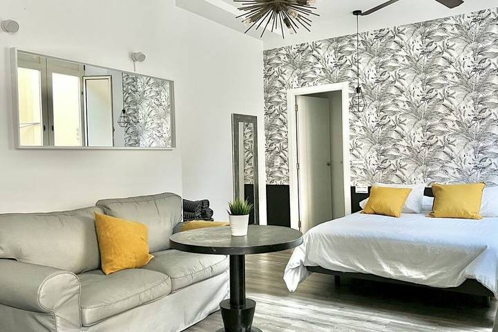 Ferielejlighed for 2 personer, med terrasse - 1